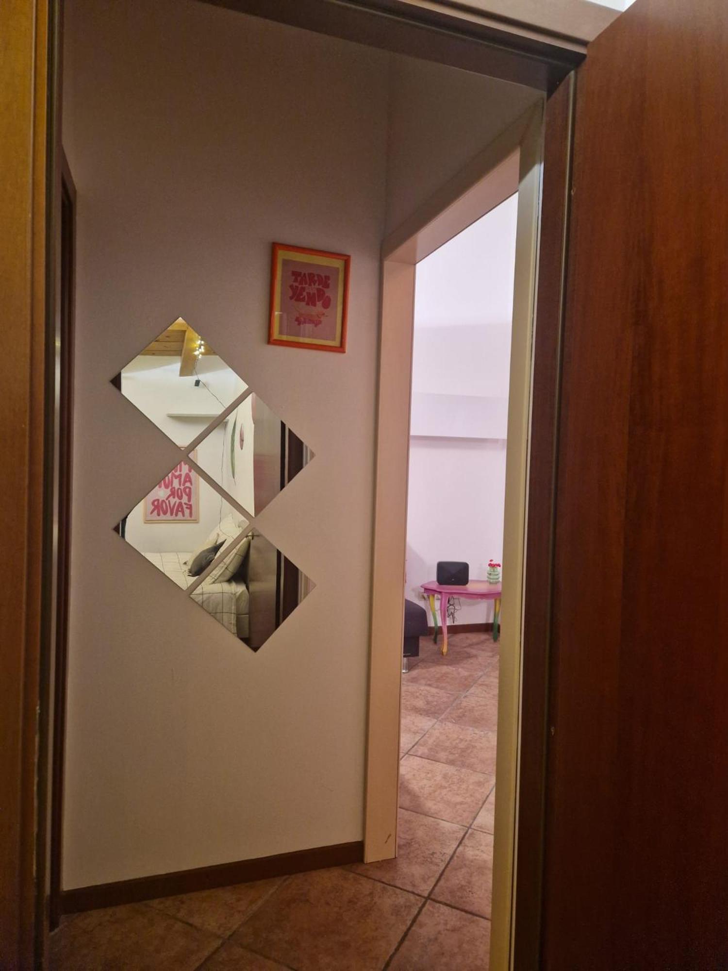 Pati Bilocale - Graffiti'S Apartment Bergamo Luaran gambar